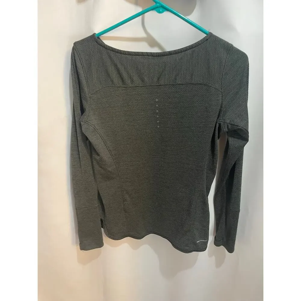 Nike | Long Sleeve Aero React Running Shirt - Dark Green ; Womens s